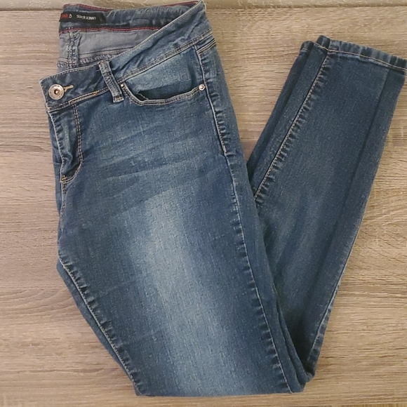 ONE 8 Skinny Jeans - Picture 1 of 3